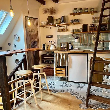 Bienvenue A Indra Apartman Vannes Kültér fotó